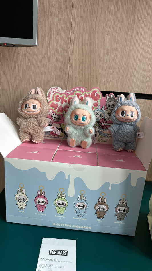 LABUBU EXCITING MACARON BLIND BOX
